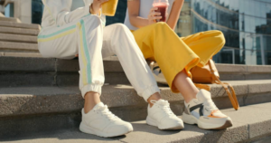 Effortlessly Stylish: How to Master Athleisure for Everyday Wear